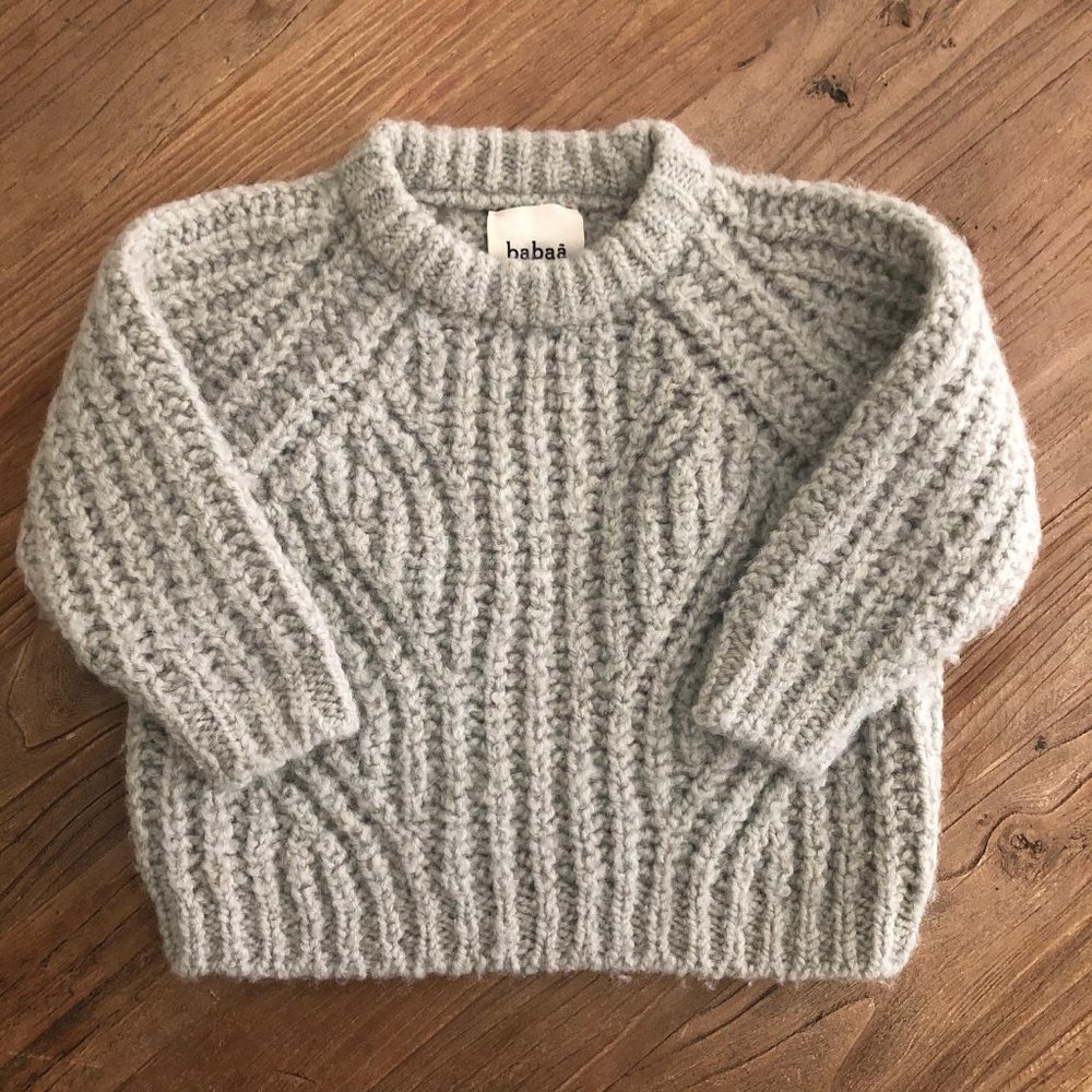 Babaa kids sweater sz 2